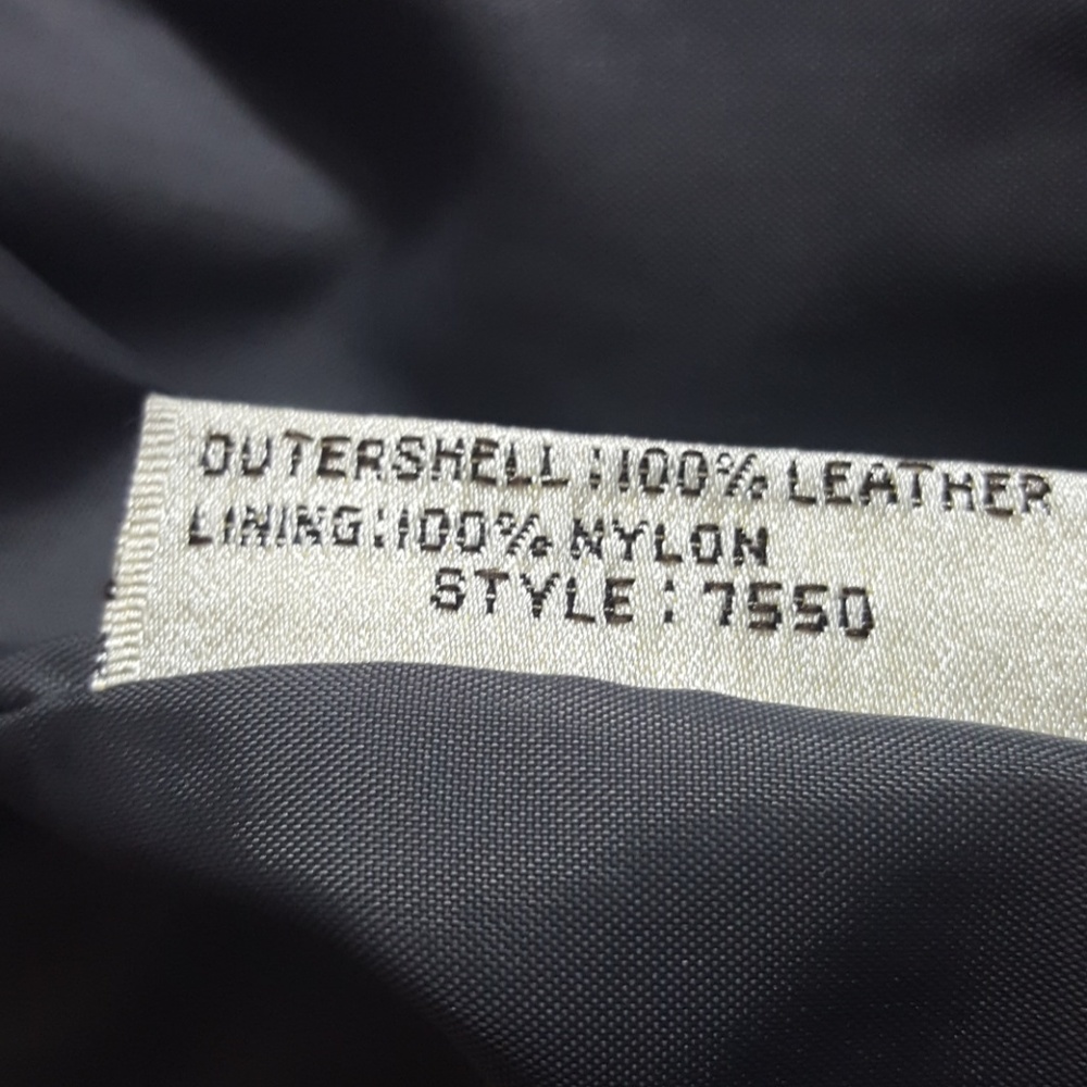 ⚠️ donated ⚠️ Berman's leather jacket - Picture 5 of 6